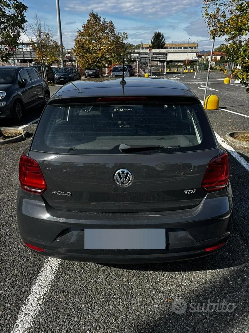 Volkswagen Polo 2016 photo 2