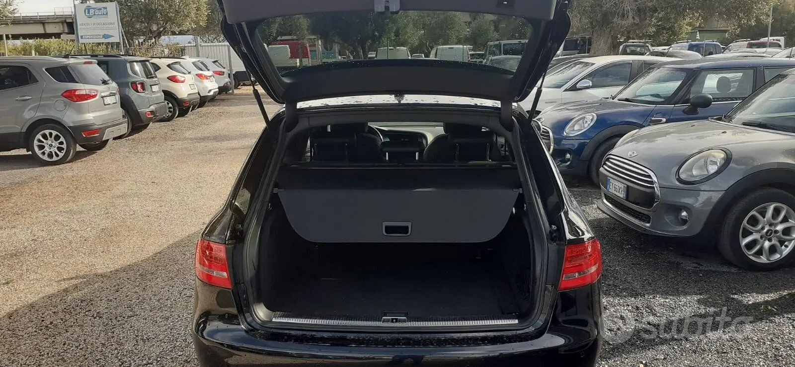 Audi A4 2010 photo 3