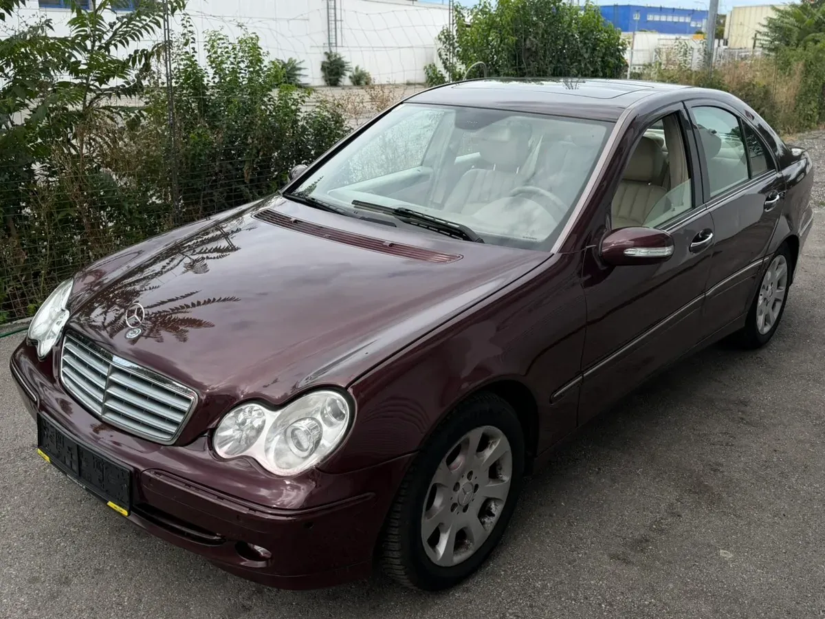 Mercedes-Benz C-Class 2006 photo 3