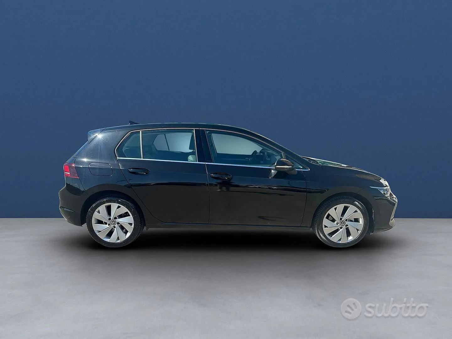 Volkswagen Golf 2025 photo 3