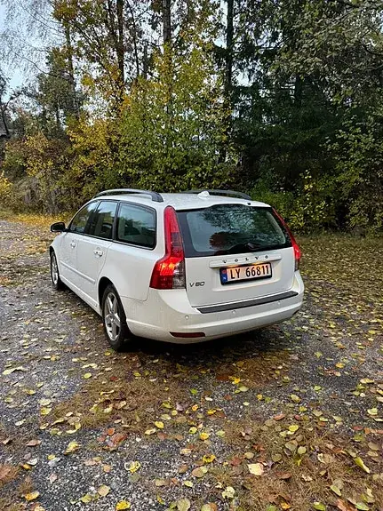 Volvo V50 2009 photo 4