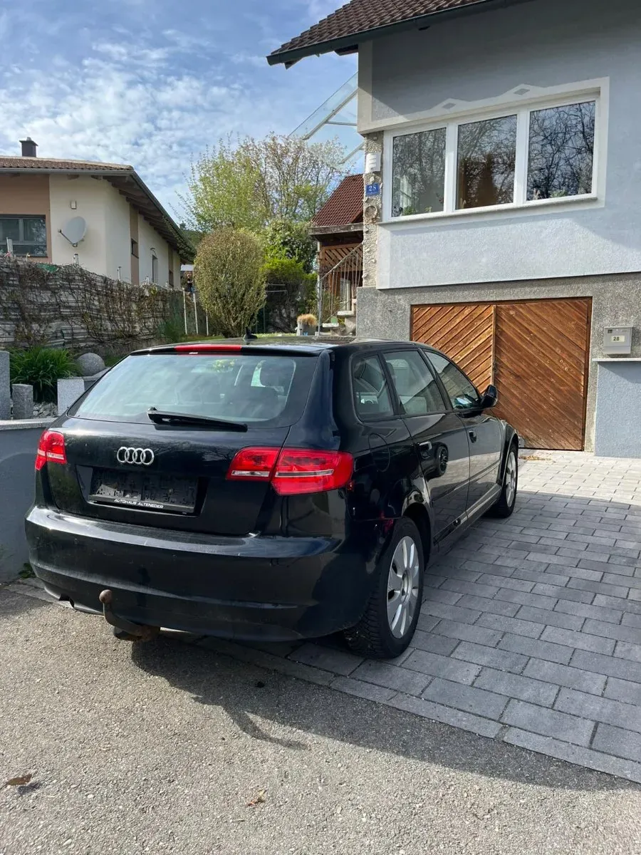 Audi A3 2010 photo 3