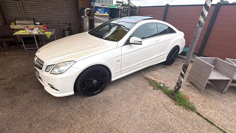 Mercedes-Benz Eklasse