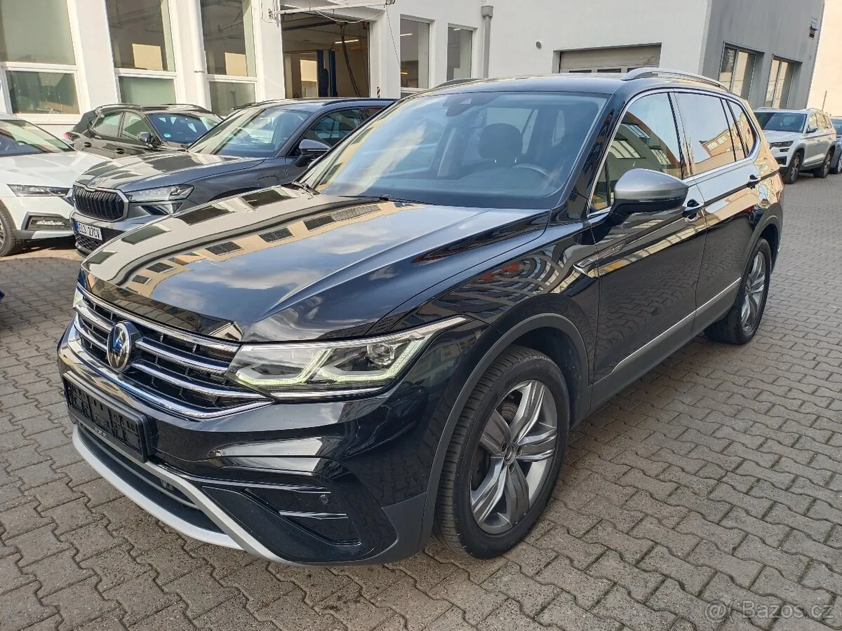 Volkswagen Tiguan Allspace 2022 photo 2