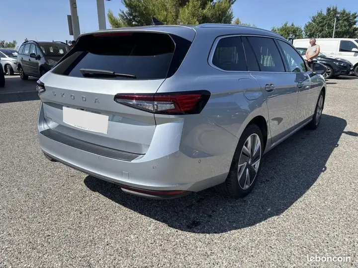 Skoda Superb 2024 photo 5