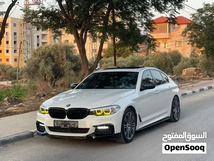 BMW 5 Series 2019 photo 2
