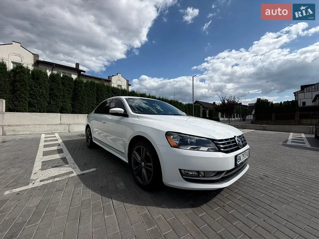 Volkswagen Passat 2013 photo 4