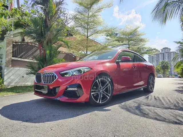 BMW 218I