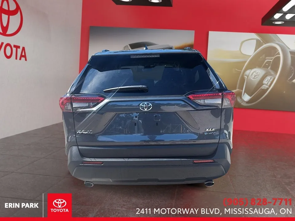 Toyota Rav4 2025 photo 3