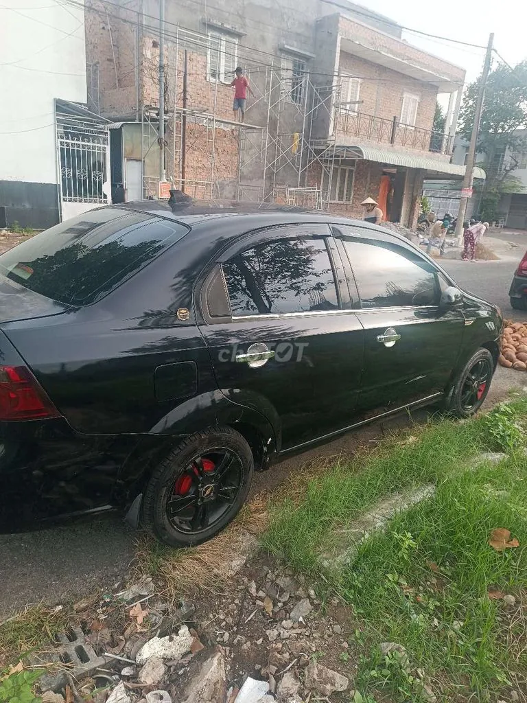 Chevrolet Aveo 2015 photo 4