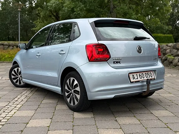 Volkswagen Polo 2015 photo 4