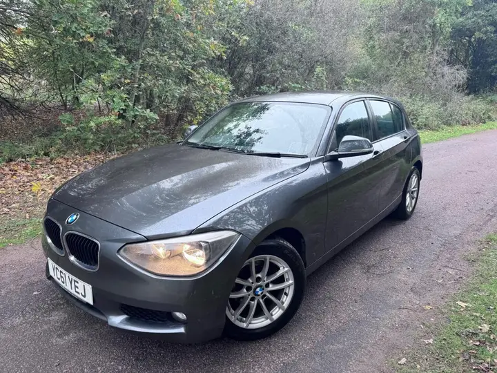 BMW 1 Series 2011 photo 3