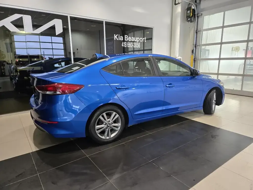 Hyundai Elantra 2018 photo 4