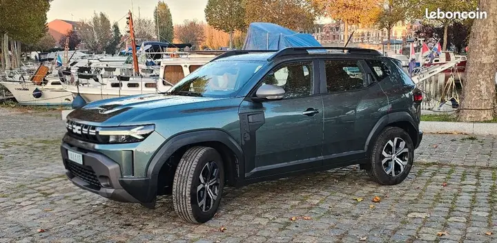 Dacia Duster 2025 photo 2