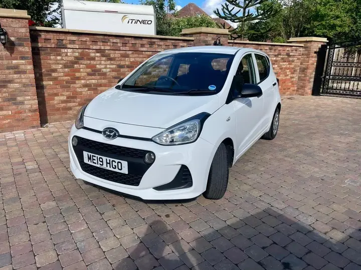 Hyundai I10 2019 photo 2