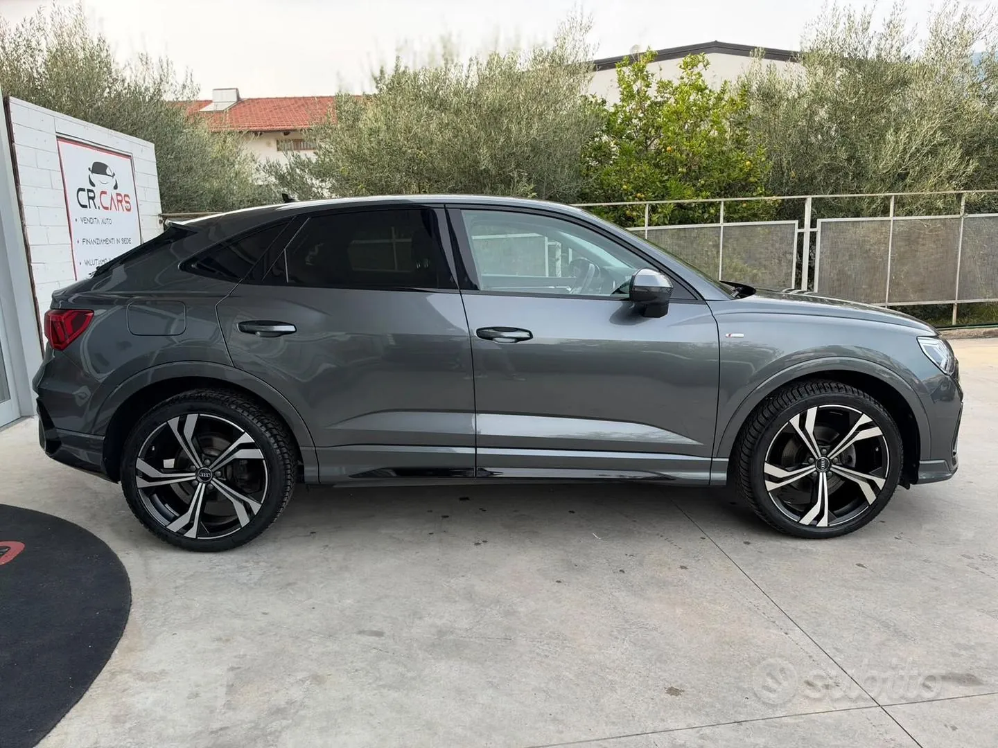 Audi Q3 2021 photo 4