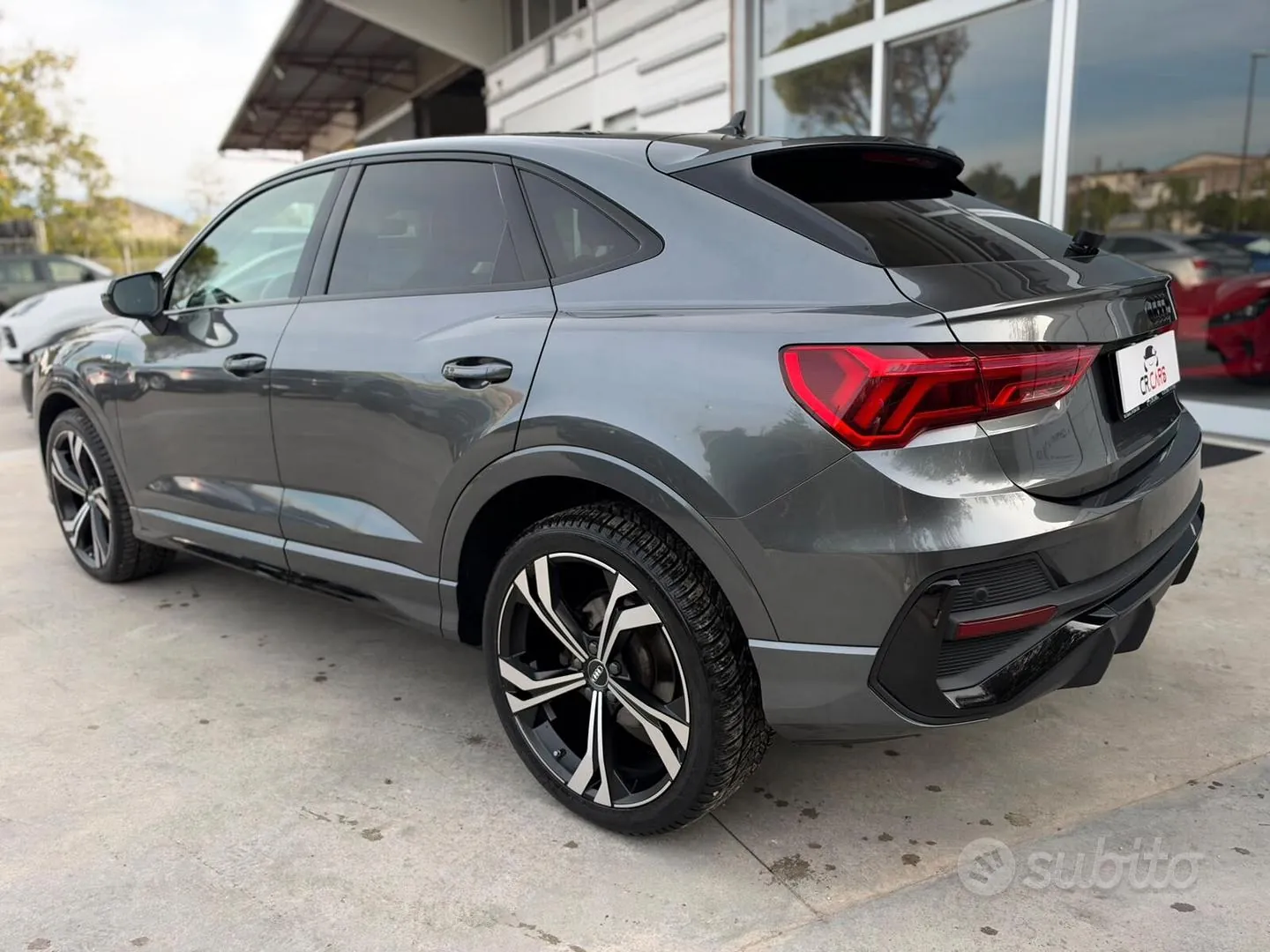 Audi Q3 2021 photo 5