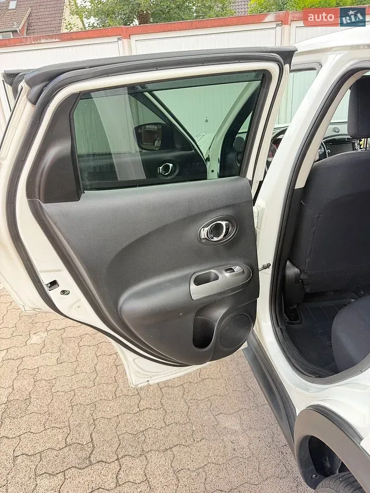 Nissan Juke 2017 photo 4