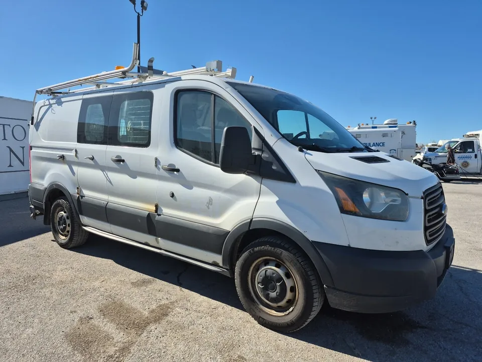 Ford Transit Cargo 2016 photo 3