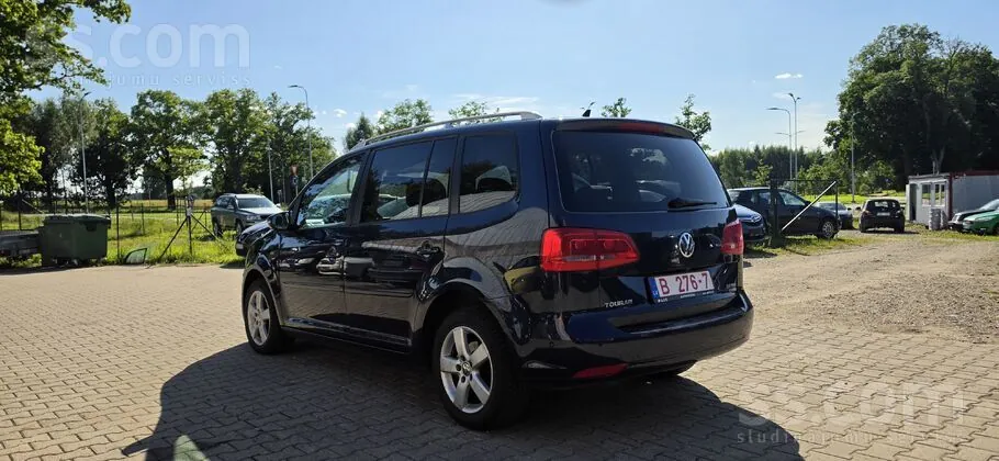Volkswagen Touran 2014 photo 5