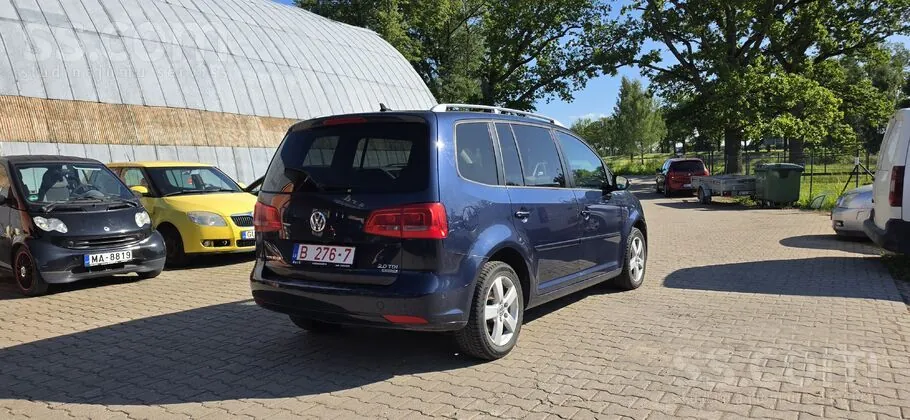 Volkswagen Touran 2014 photo 4