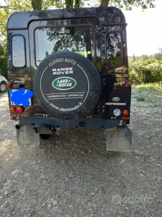 Land Rover Defender