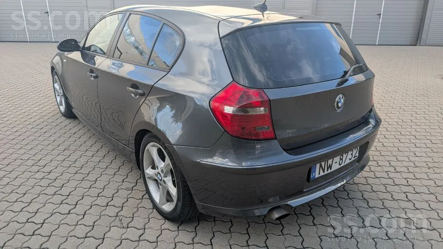 BMW 118D 2007 photo 4