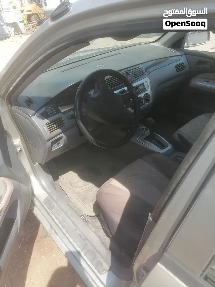 Mitsubishi Lancer 2005 photo 5
