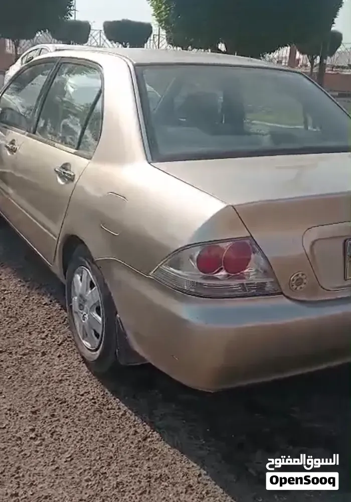 Mitsubishi Lancer 2005 photo 3