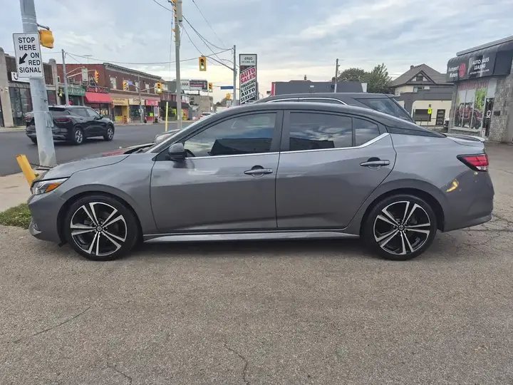 Nissan Sentra