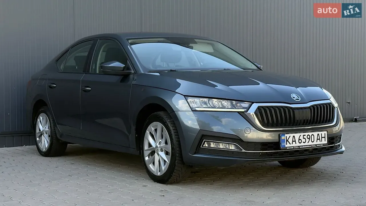 Skoda Octavia 2021 photo 4