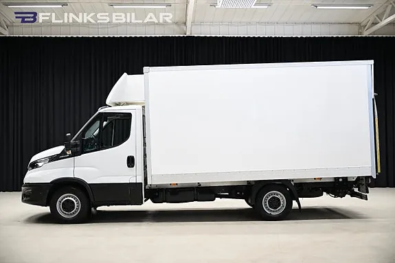 Iveco Daily 2023 photo 2