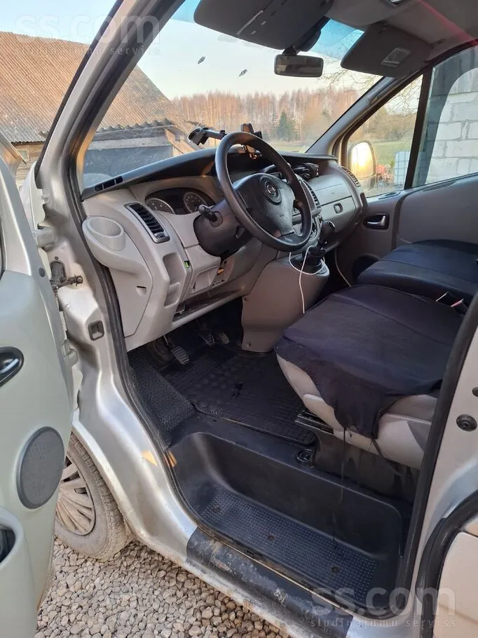 Opel Vivaro 2008 photo 5