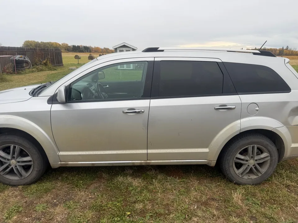 Dodge Journey 2011 photo 5