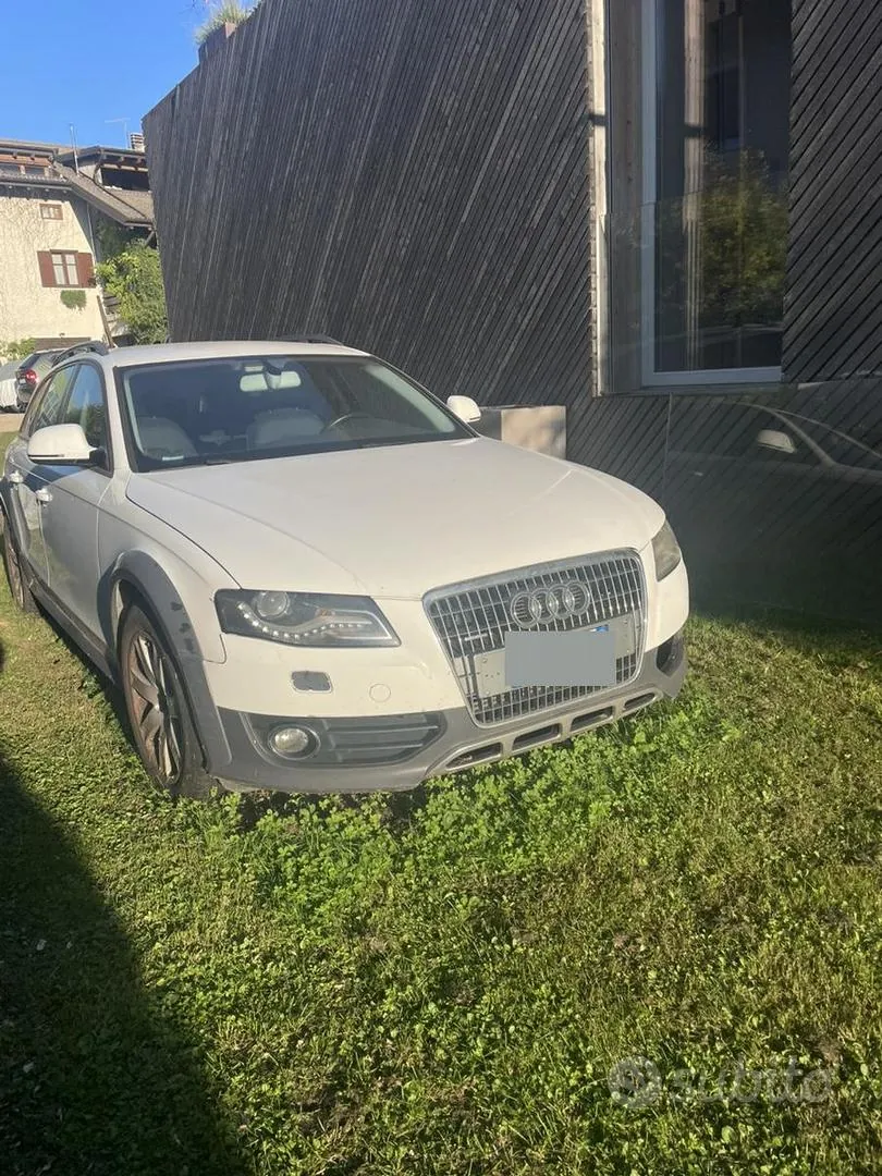 Audi A4 Allroad 2013 photo 2