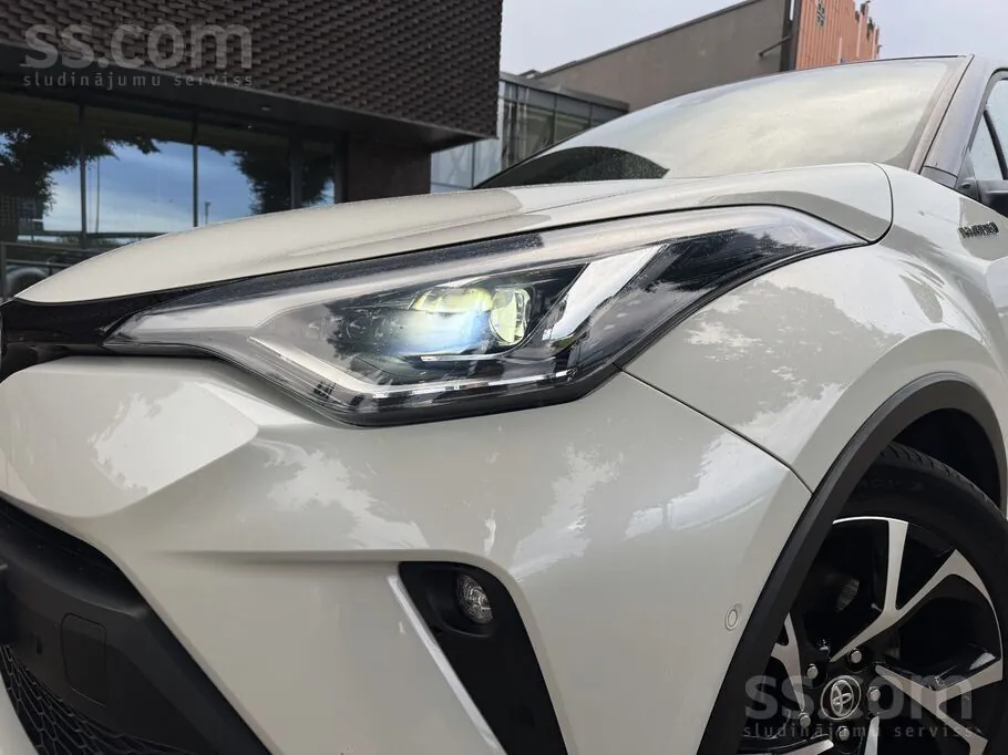 Toyota C-Hr 2020 photo 5