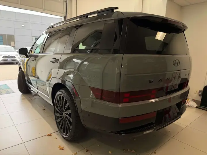 Hyundai Santa Fe 2025 photo 3