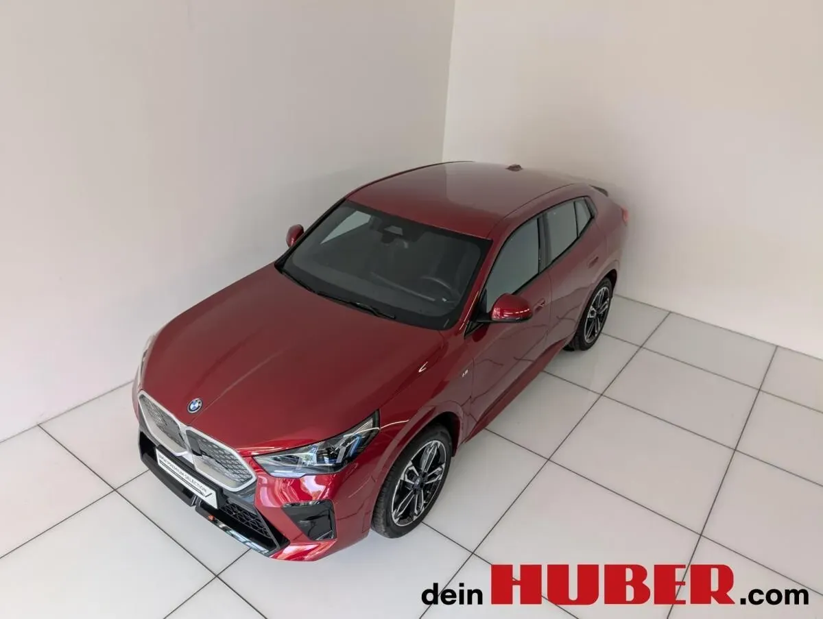BMW Ix2 2025 photo 2