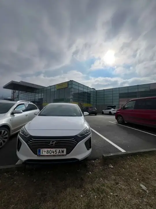 Hyundai Ioniq 2018 photo 2