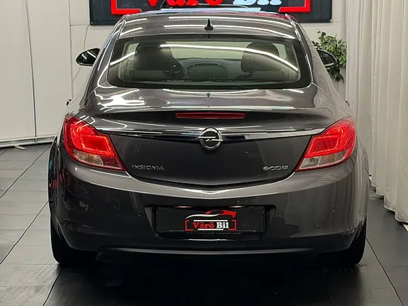 Opel Insignia 2011 photo 3