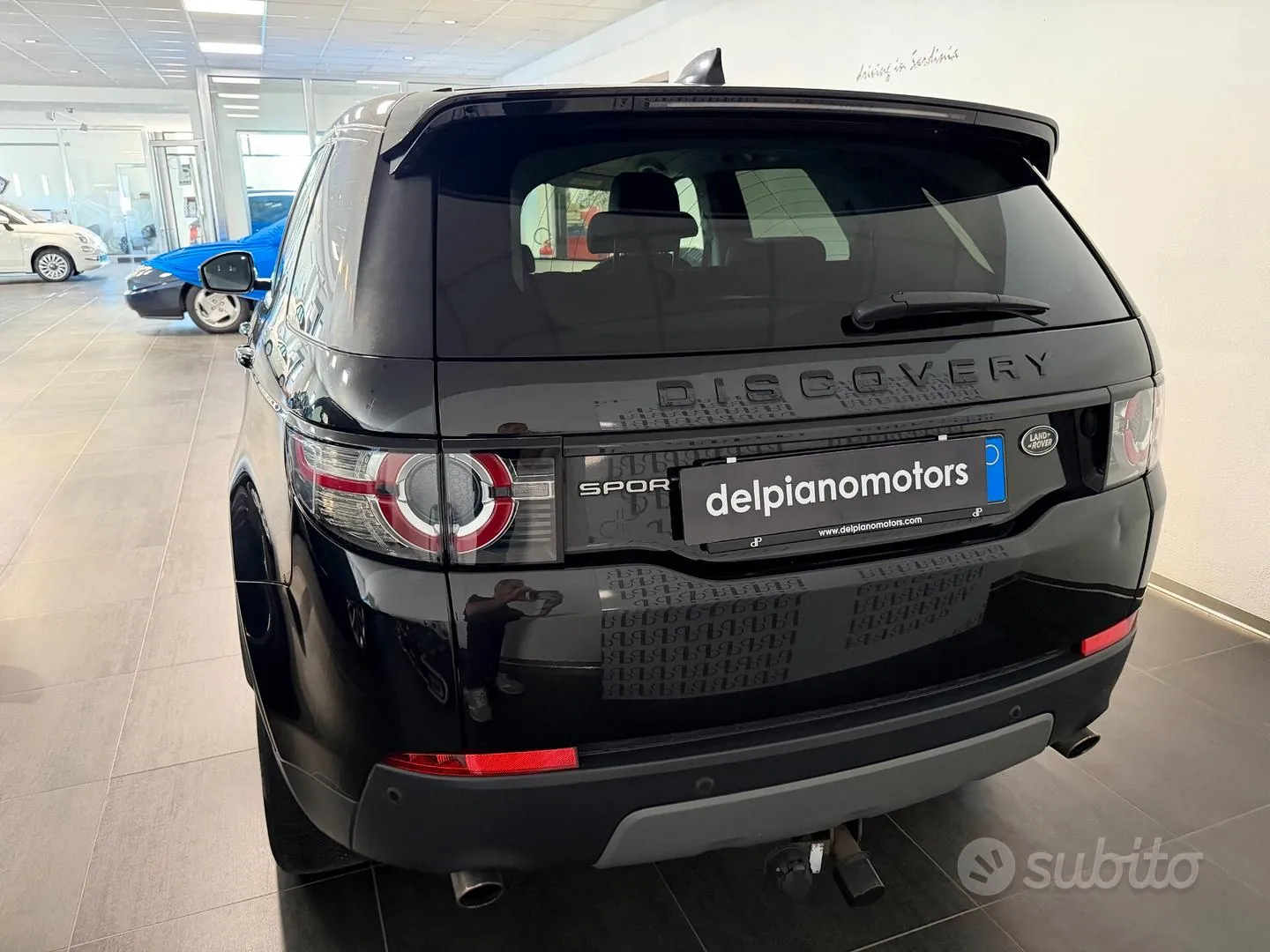 Land Rover Discovery Sport 2018 photo 3