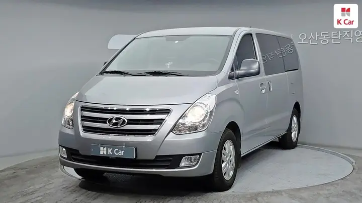 Hyundai Grand Starex