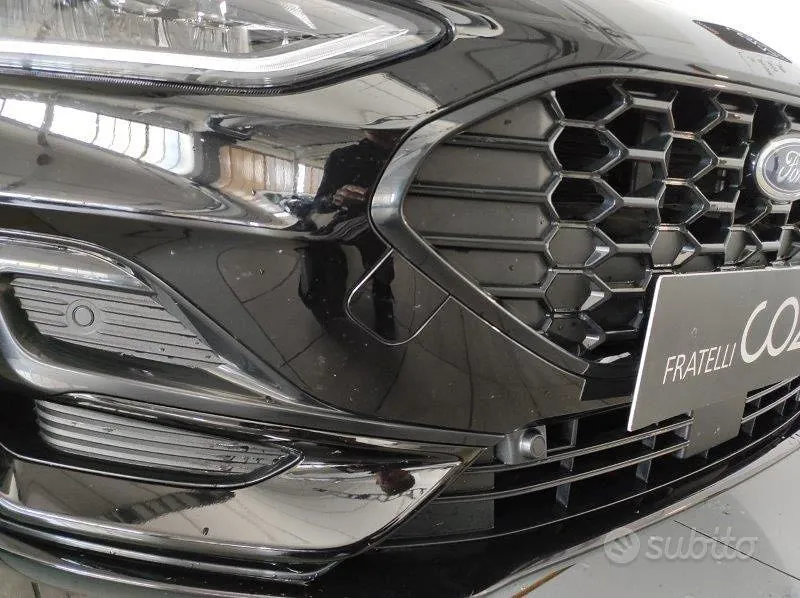 Ford Focus 2025 photo 3