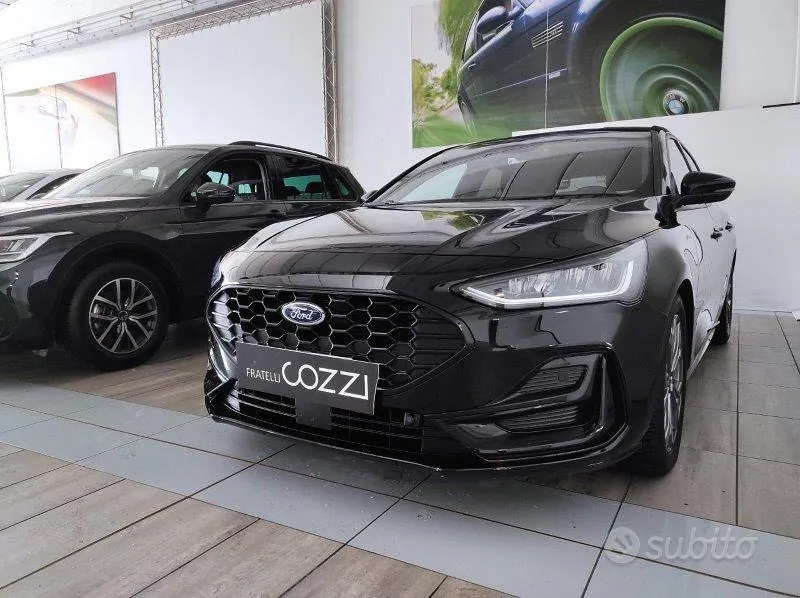 Ford Focus 2025 photo 2
