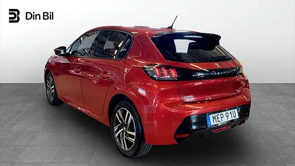 Peugeot 208 2021 photo 3