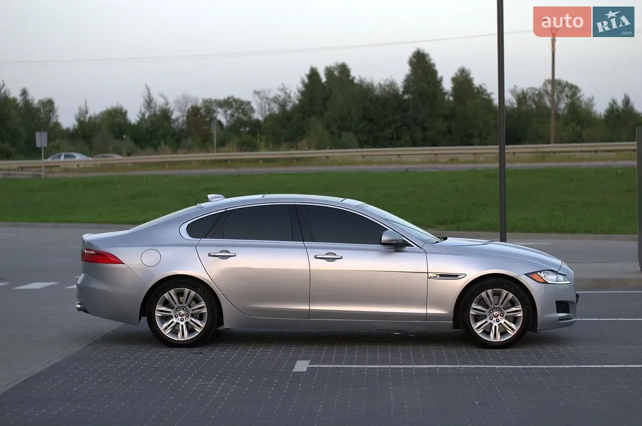 Jaguar Xf 2015 photo 5