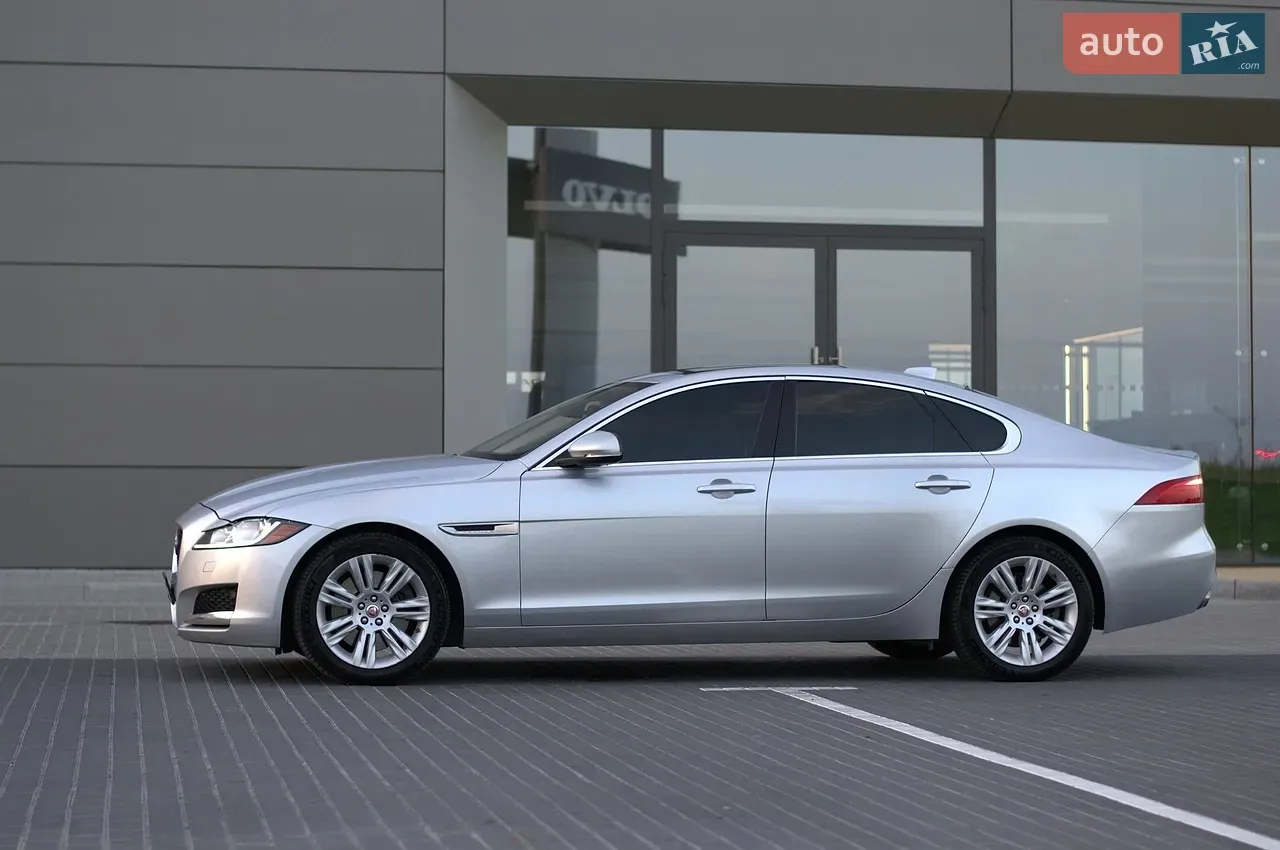 Jaguar Xf 2015 photo 4