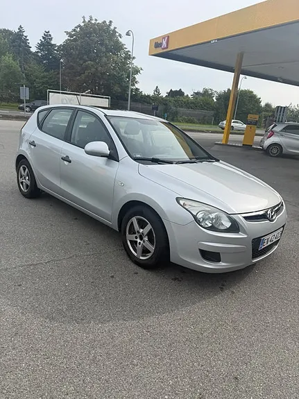 Hyundai I30 2009 photo 2