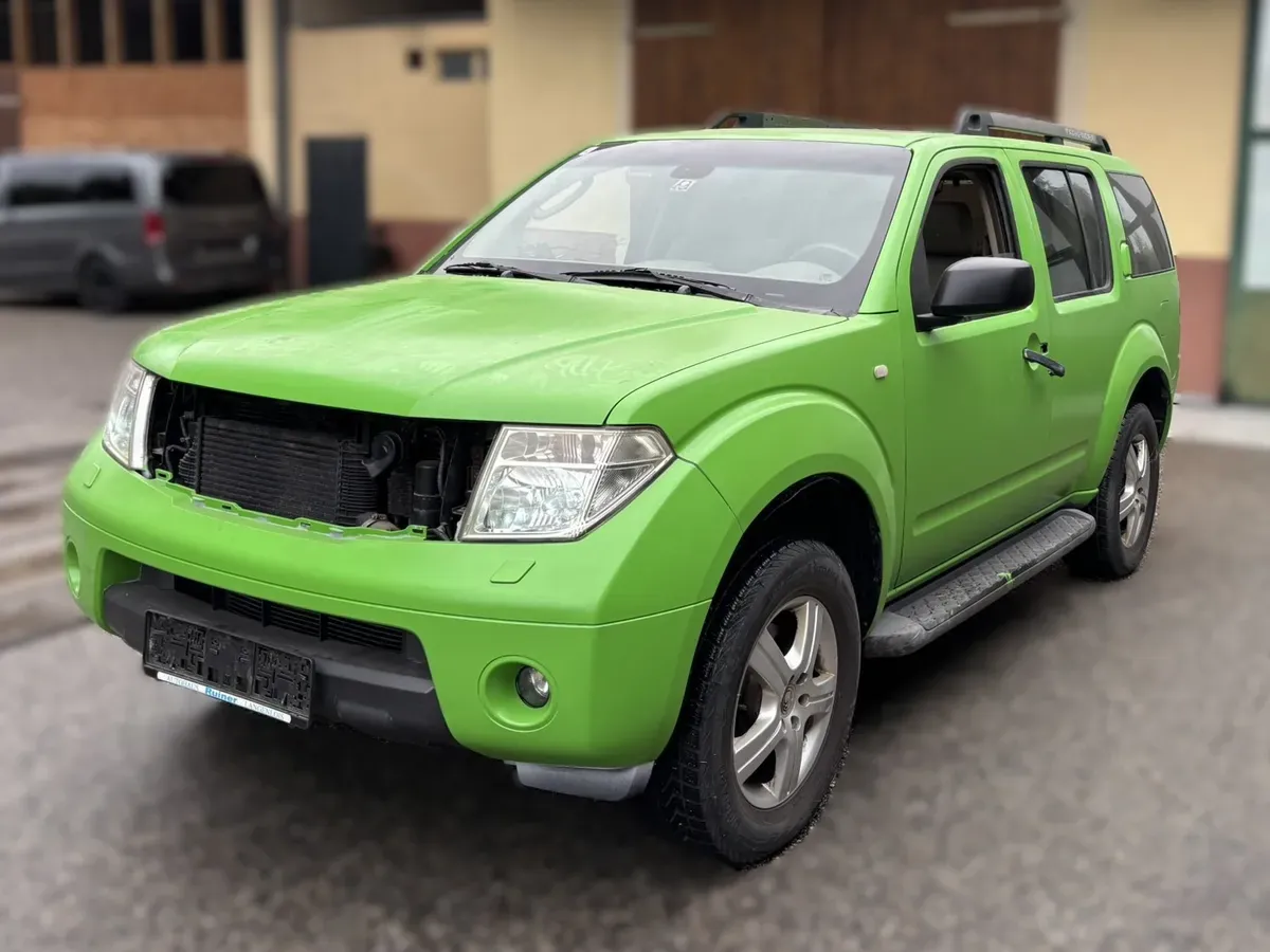 Nissan Pathfinder 2005 photo 3