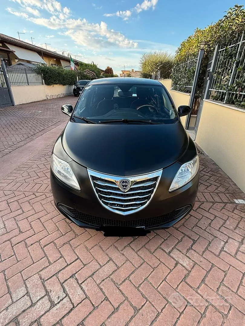 Lancia Ypsilon 2013 photo 4